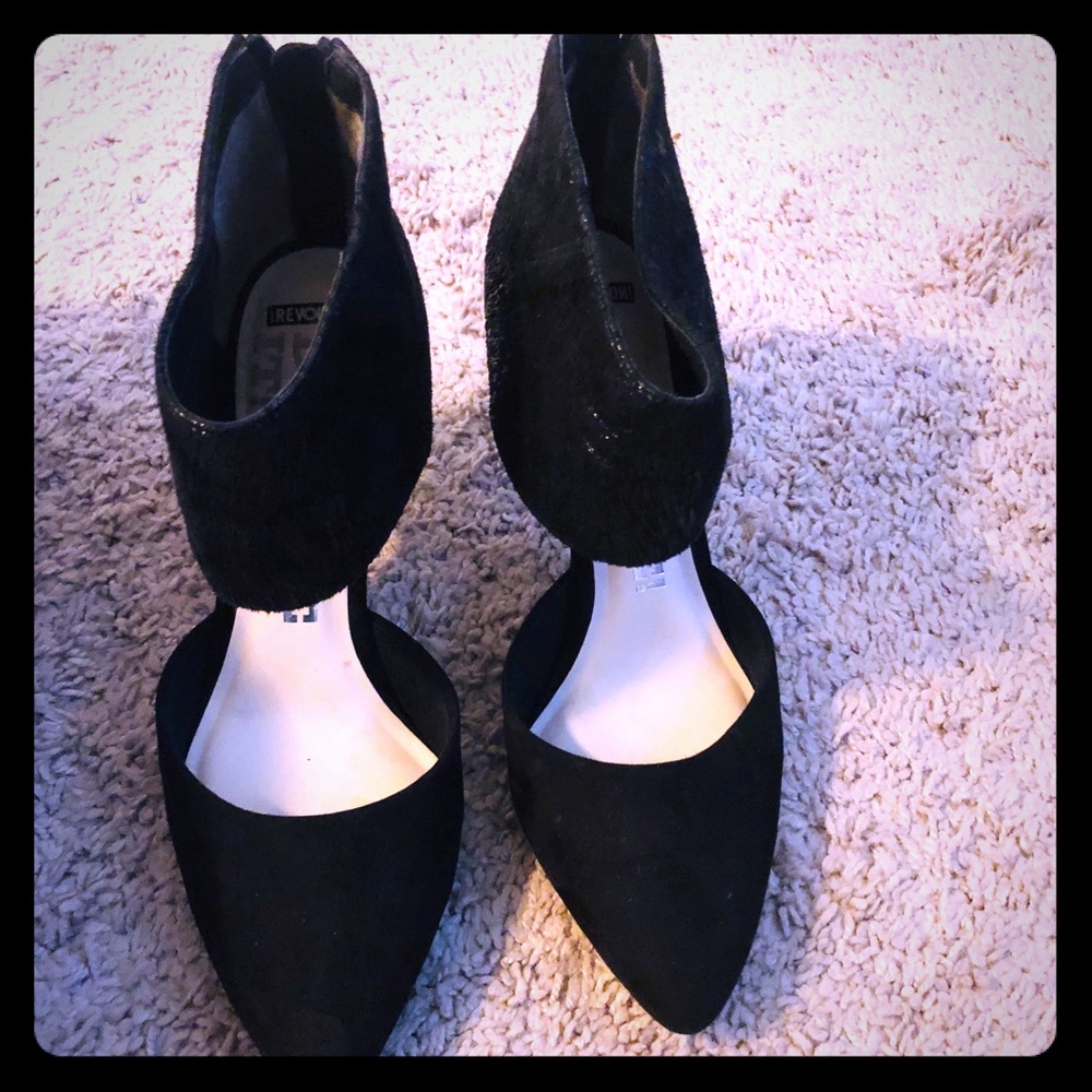 Revolution heels